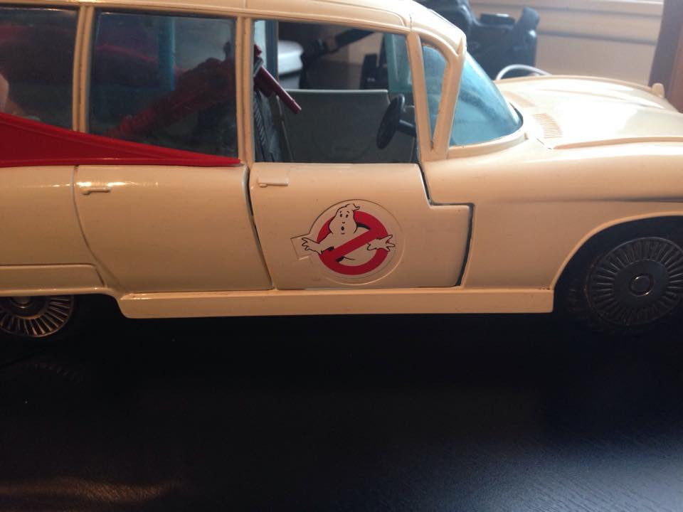 The Real Ghostbusters Ecto-1 Labels