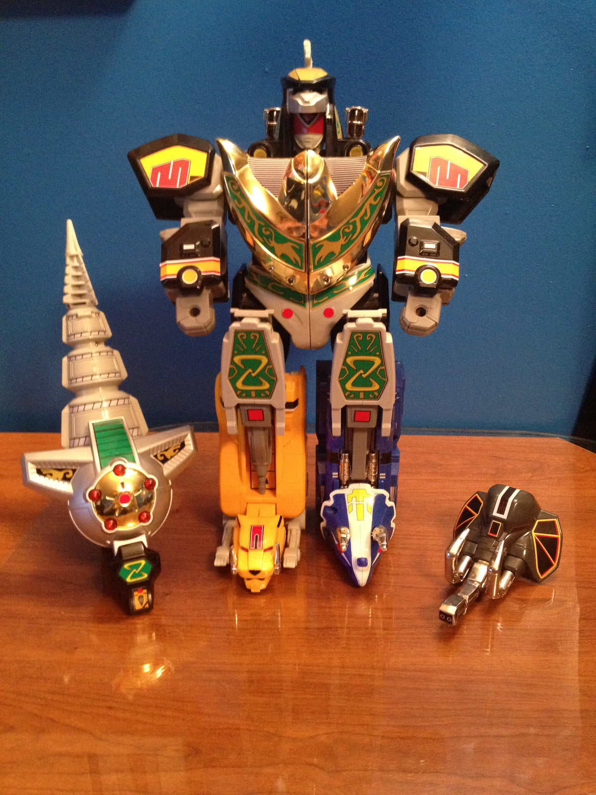 Dragonzord in Battle Mode Labels (NEWER VERSION NOW AVAILABLE)
